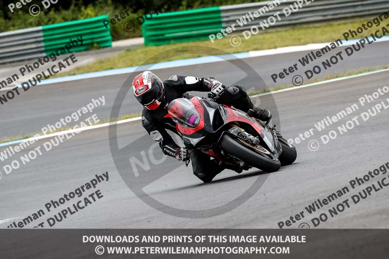 estoril;event digital images;motorbikes;no limits;peter wileman photography;portugal;trackday;trackday digital images